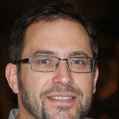 Stefan Bauer
