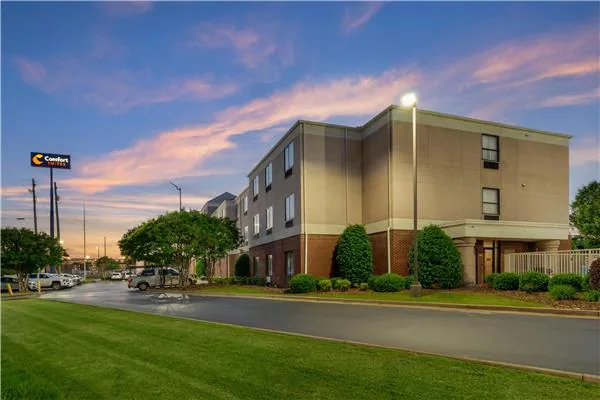 Comfort Suites Oxford I-20 exit 188