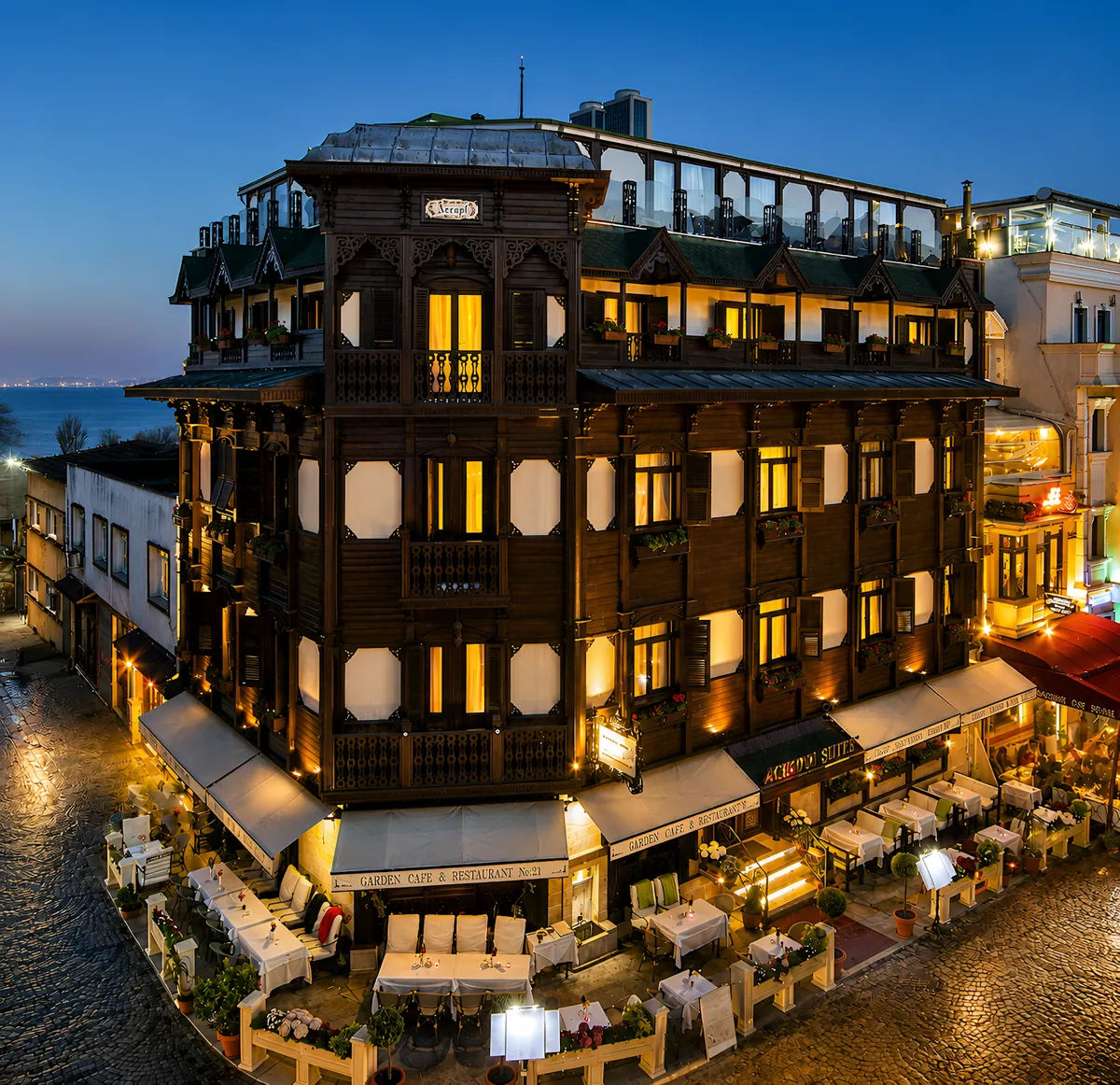 GLK PREMIER Acropol Suites