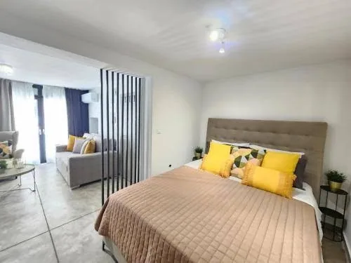 Miracle Suites