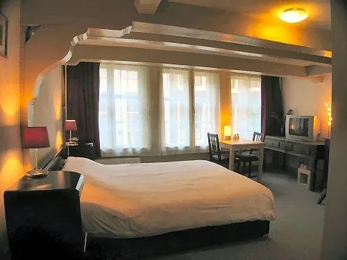 Amsterdam Central Guest House