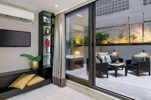 47 Luxury Suites and Lofts