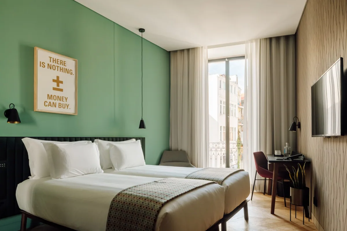 HOTEL HOTEL