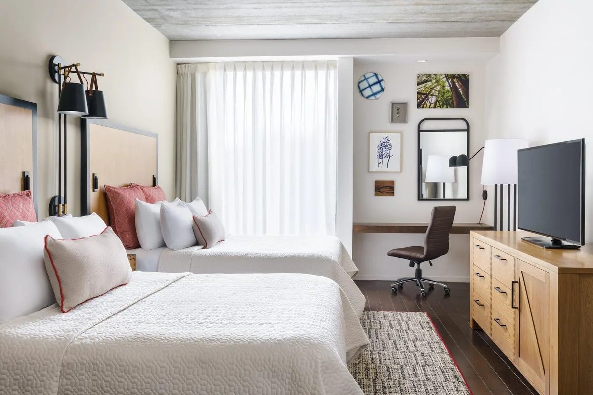 Hotel Indigo Athens Downtown - Univ Area by IHG