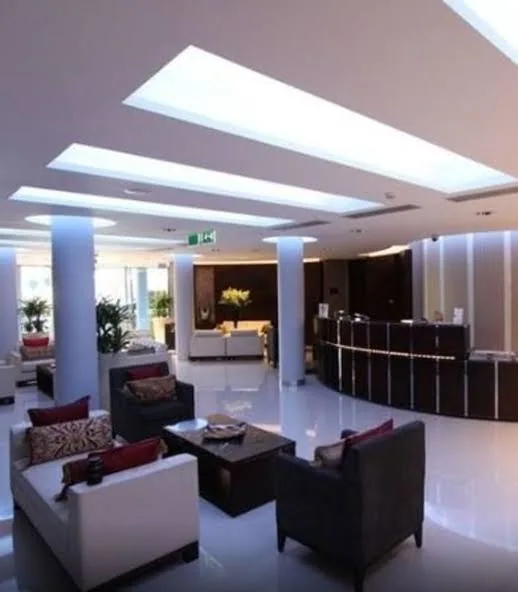 Hotel Rafayel