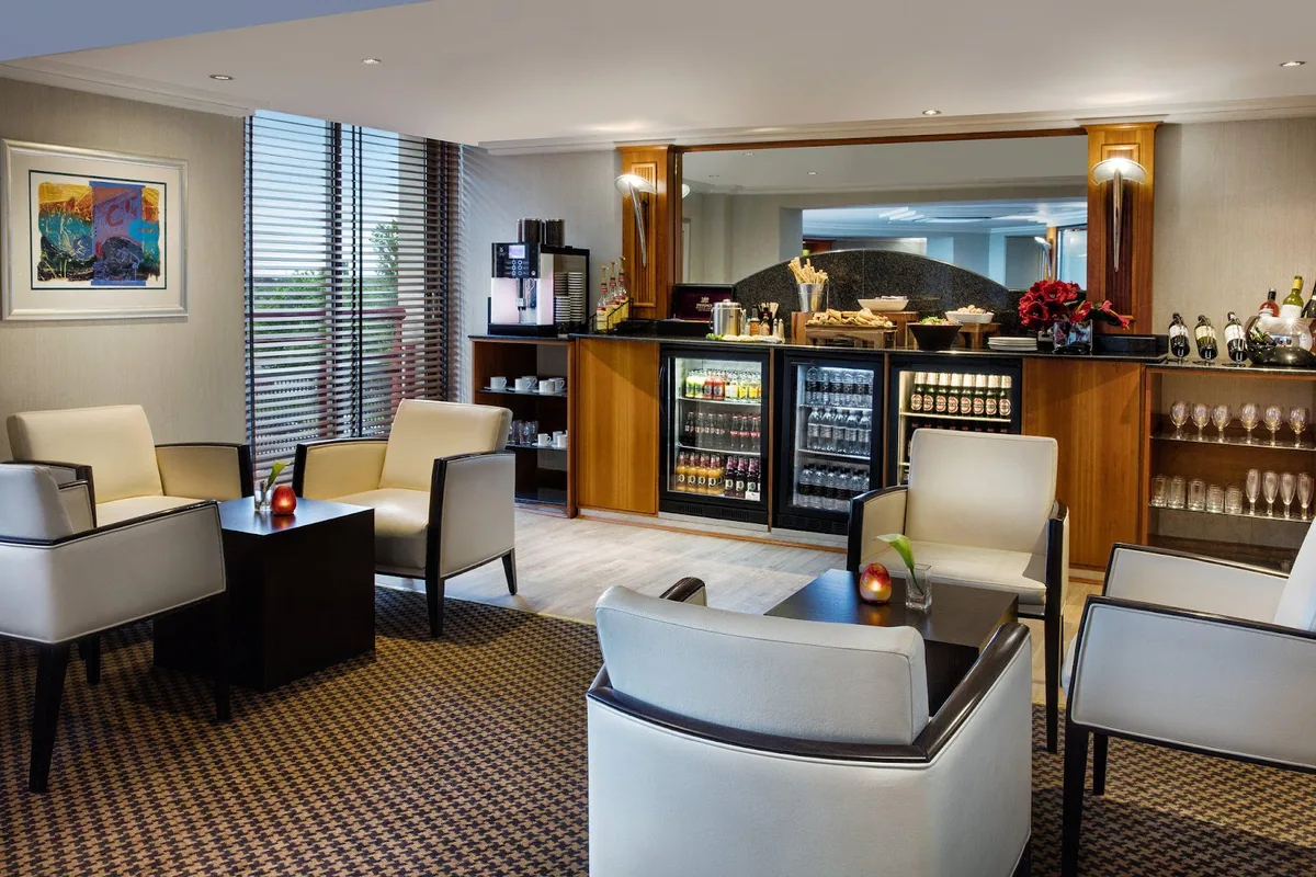 Crowne Plaza London - Heathrow by IHG