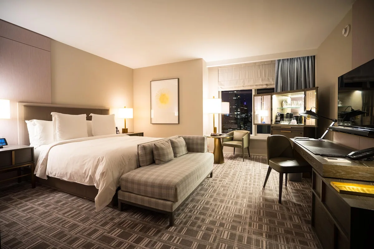 Four Seasons Hotel New York Downtown