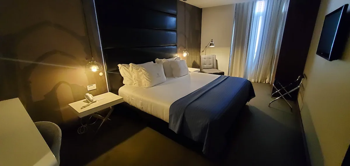 Lisboa Carmo Hotel