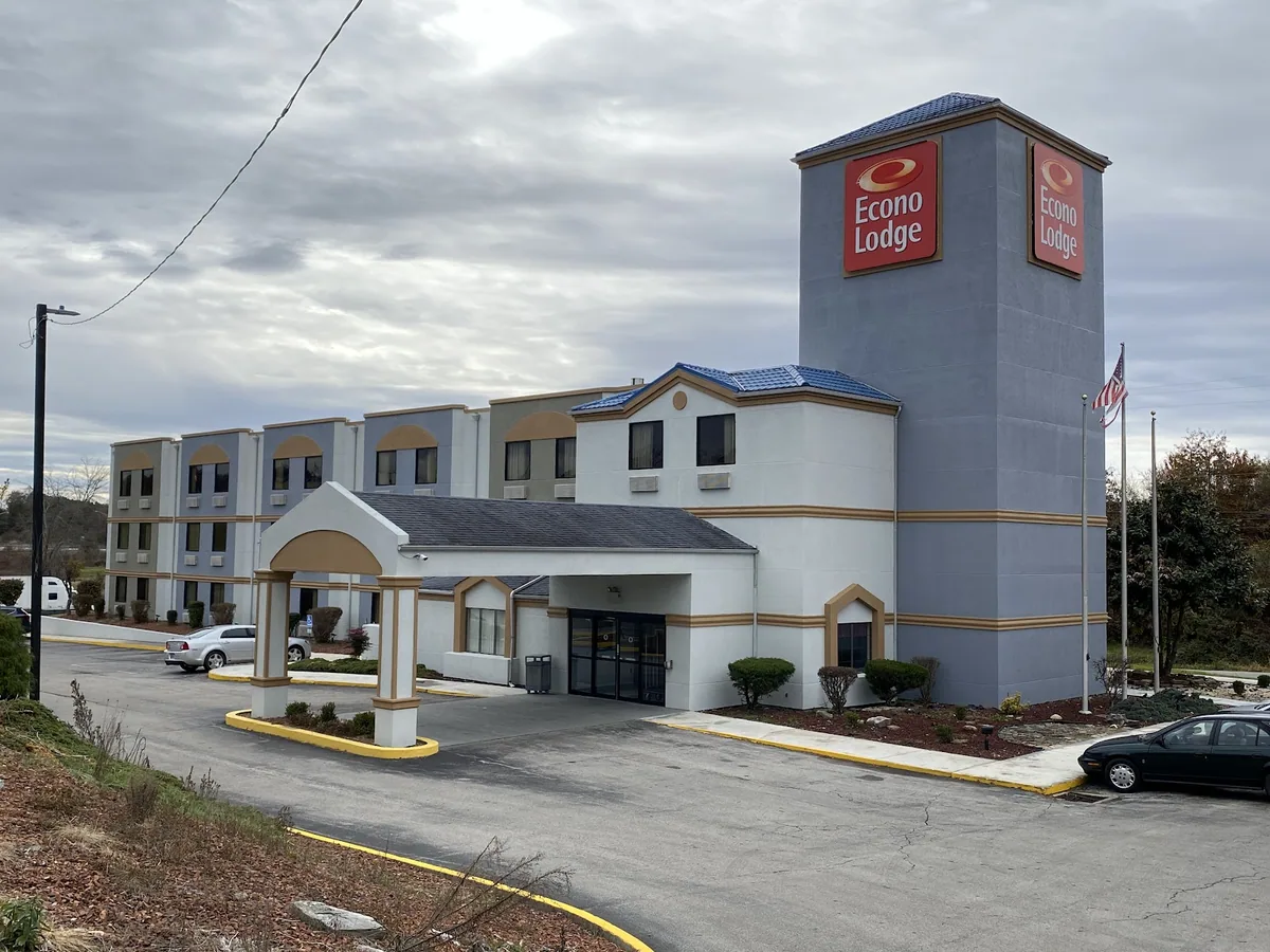 Econo Lodge London North
