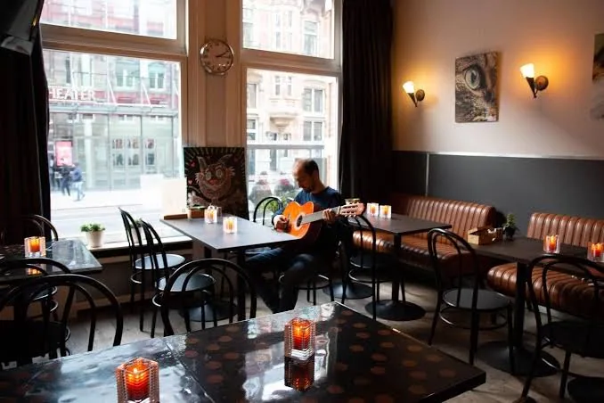 Hotel La Boheme