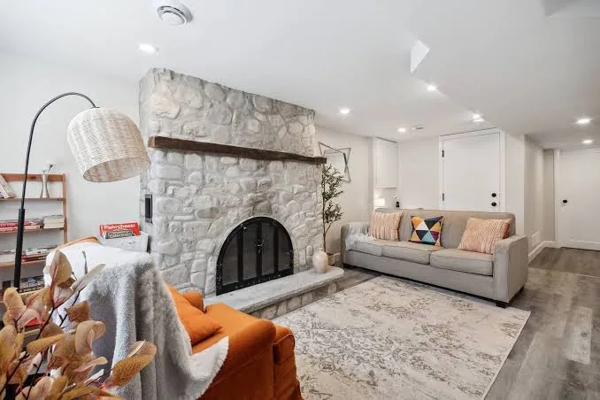 Haven Suite: 2Br, 1Bath in London, On