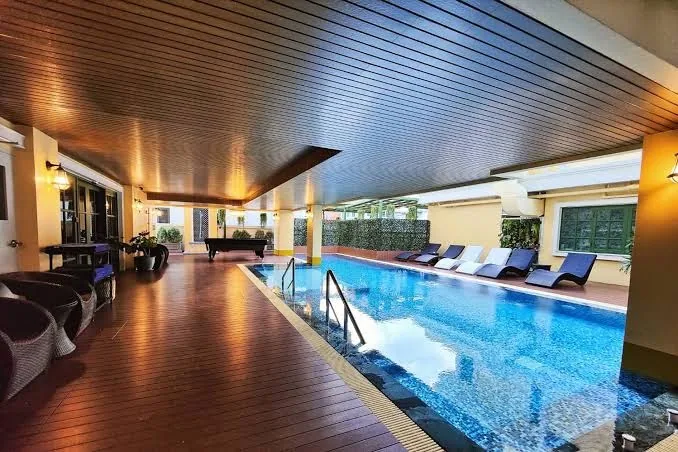 Siri Grand Bangkok Hotel