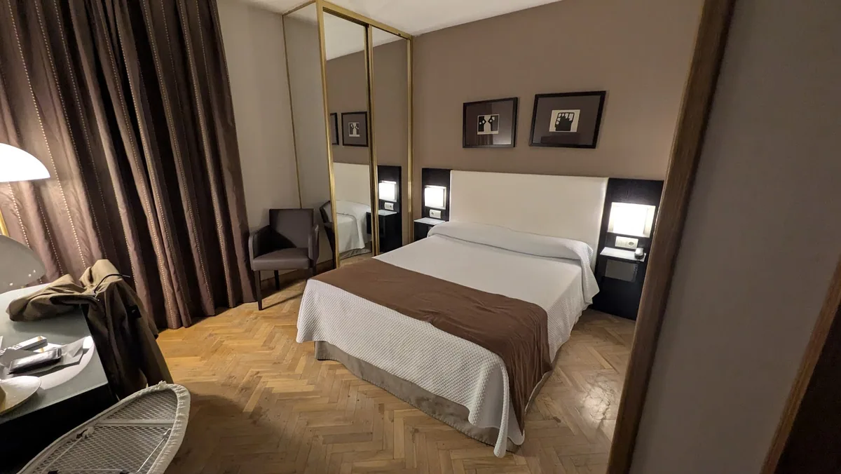 Hostal Carlos III