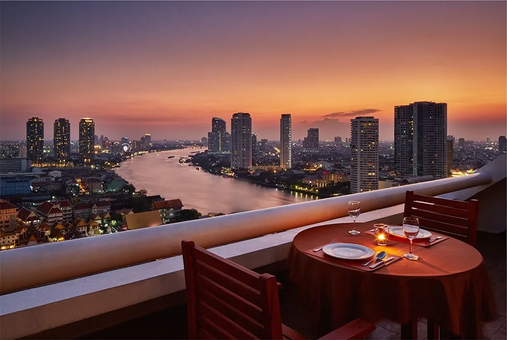 Centre Point Plus Hotel Silom