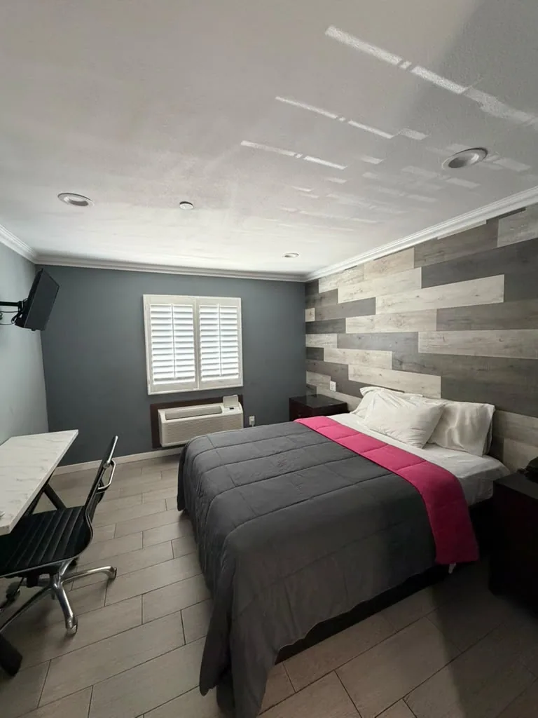 Executive Suites Inn