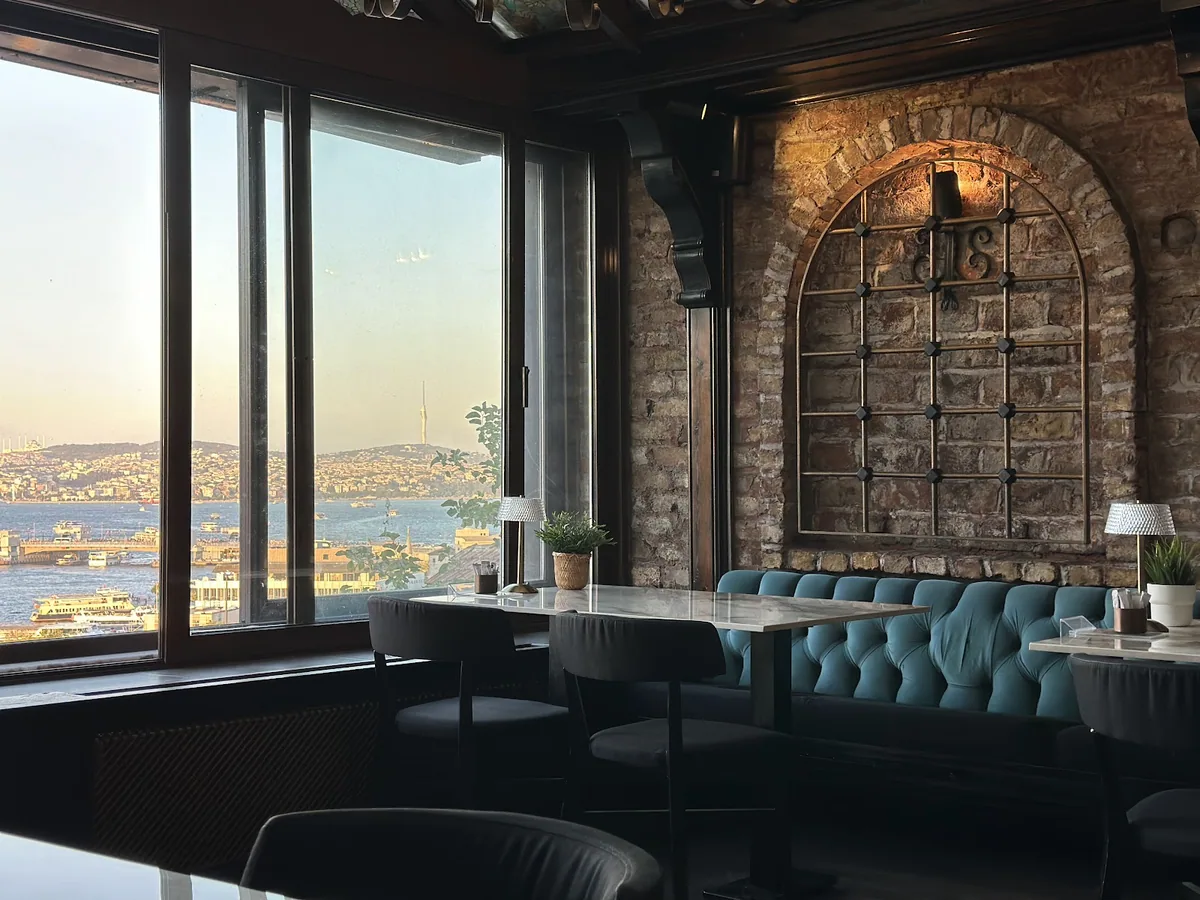 The Haliç Bosphorus Cafe