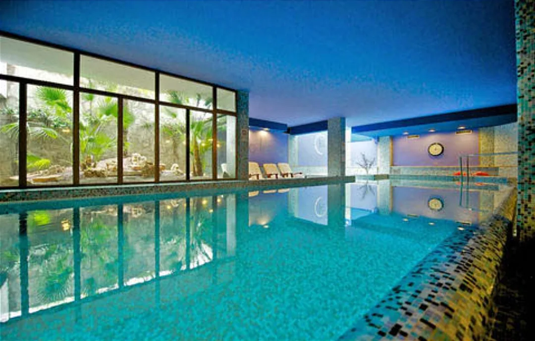 Mercure Roma West