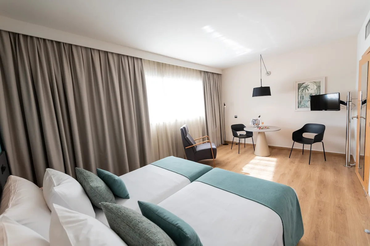 Aparthotel Atenea Barcelona