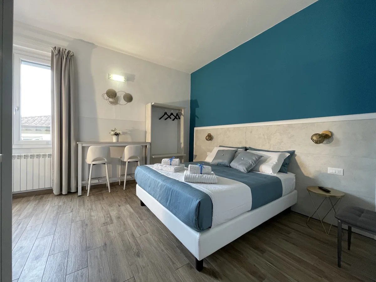 Porta Alla Croce Guest House