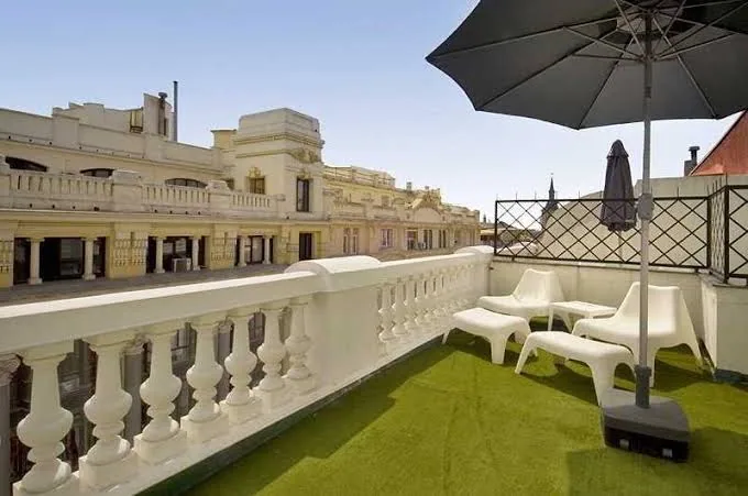 Hotel Moderno