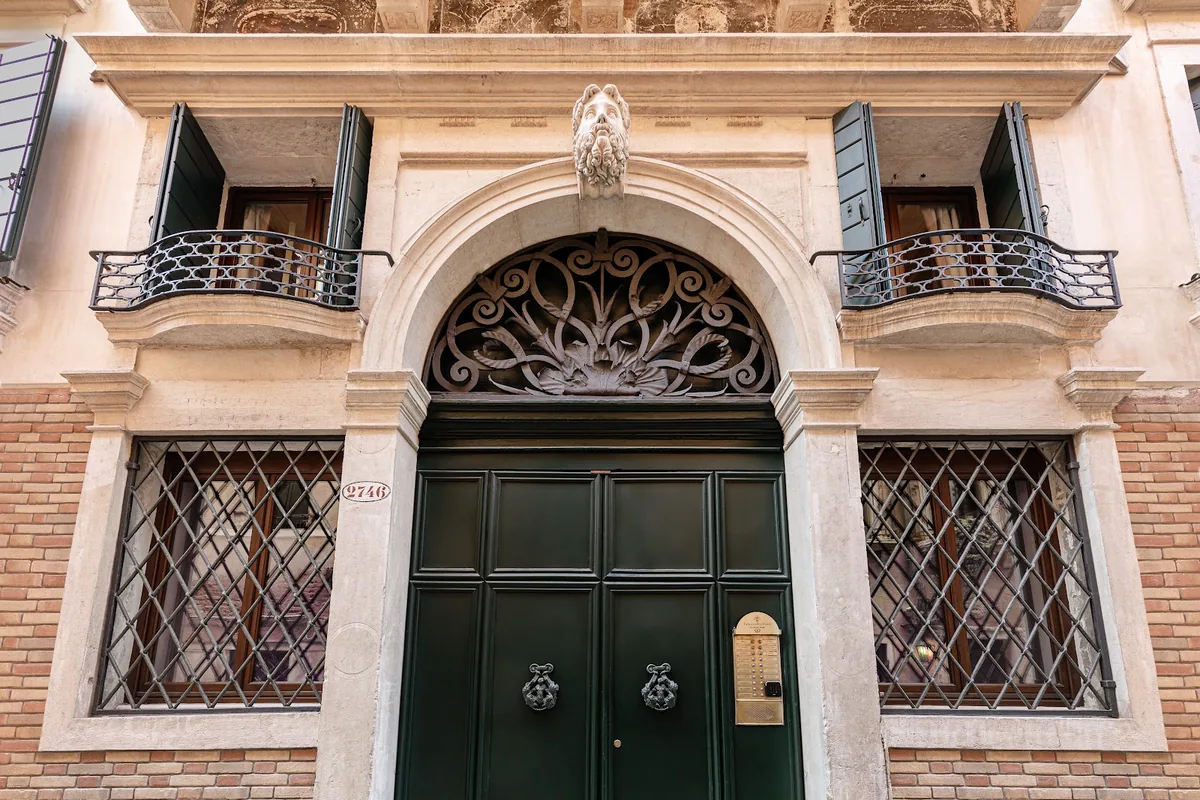 Palazzo Dei Fiori by Room Mate