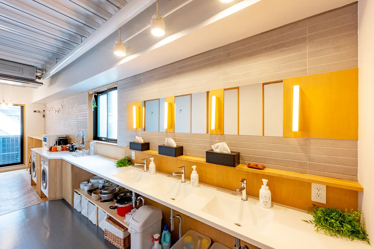 plat hostel keikyu asakusa station