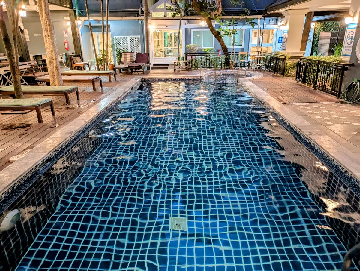 At Residence Suvarnabhumi