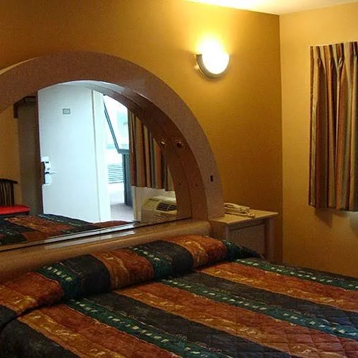 Oasis Motel
