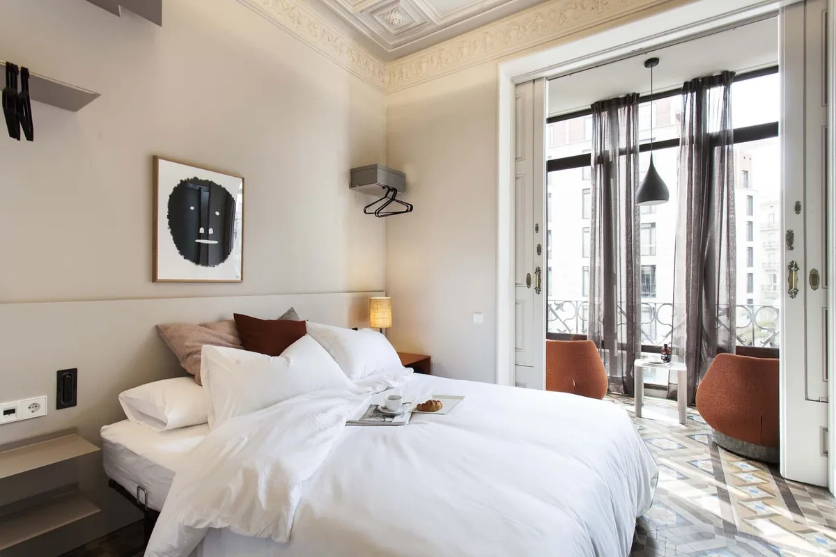 DestinationBCN Apartments & Rooms