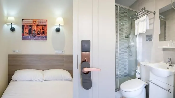 Hostal Golden Alcala