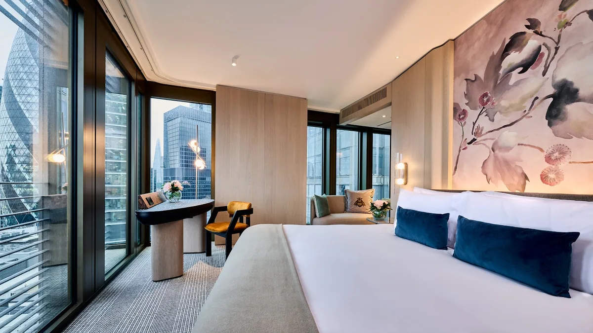 Pan Pacific London
