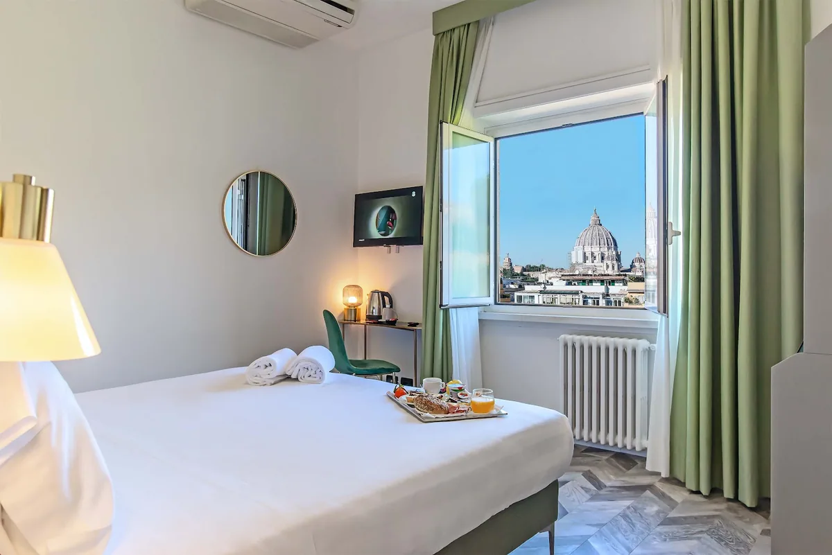 Bloom Hotel Roma