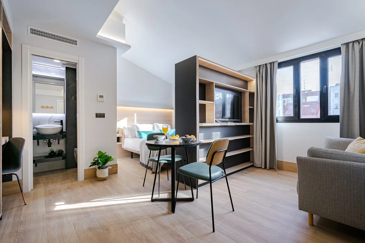 Feelathome Ventas Suites