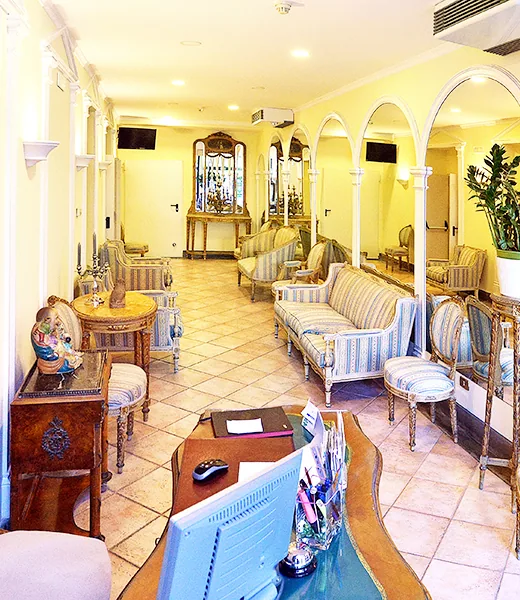 Sourire Hotel