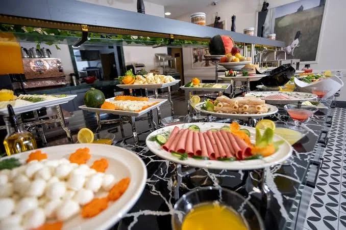 Bulton Hotel Airport & Spa