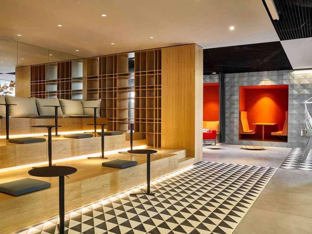 ibis Barcelona Plaza Glòries 22