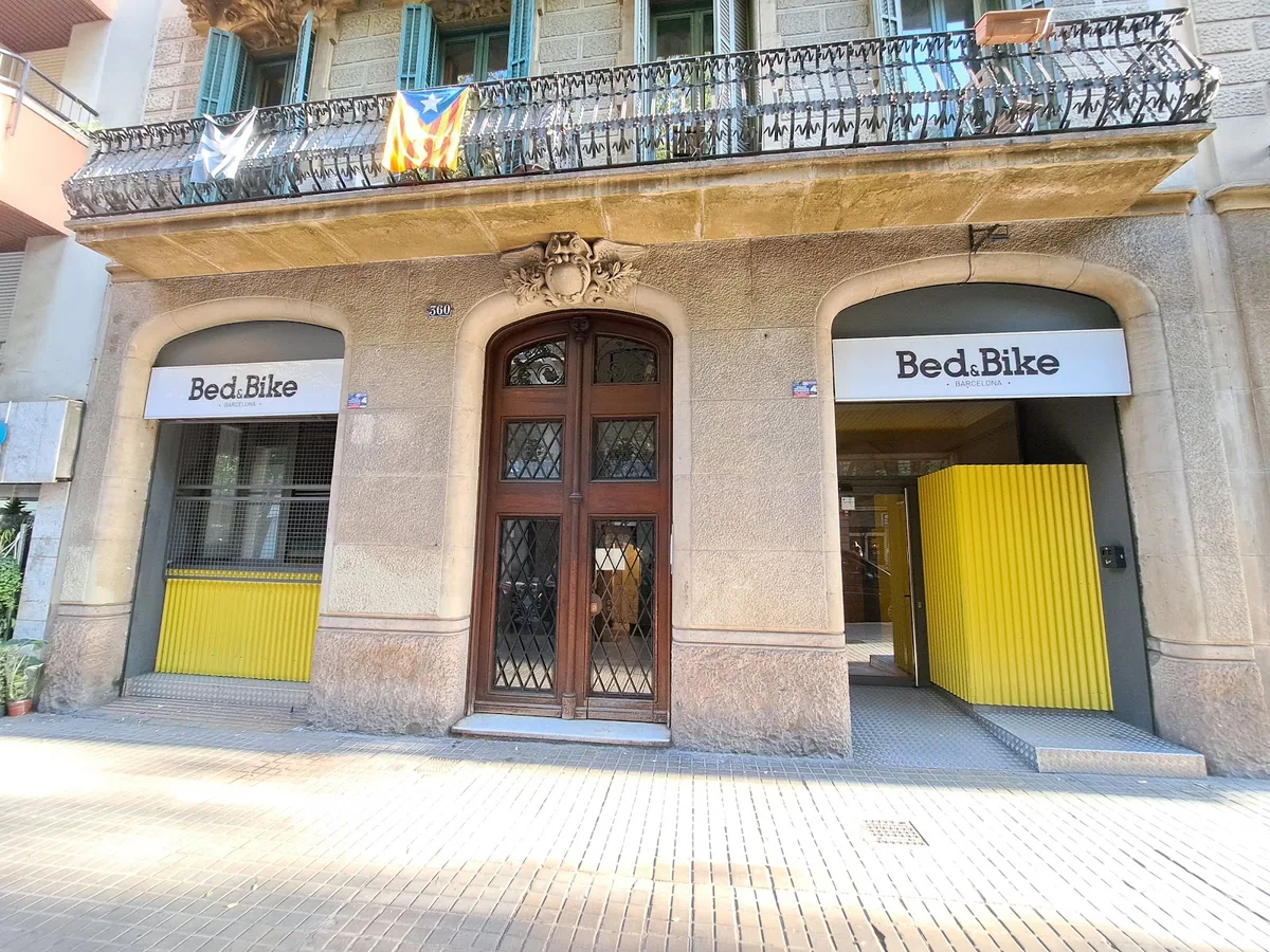 Barcelona Bed and Bike Hostel