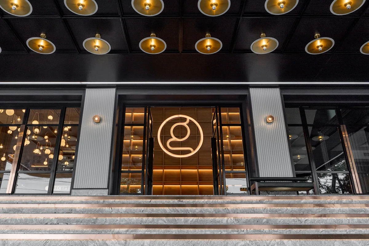 GRAPH HOTELS