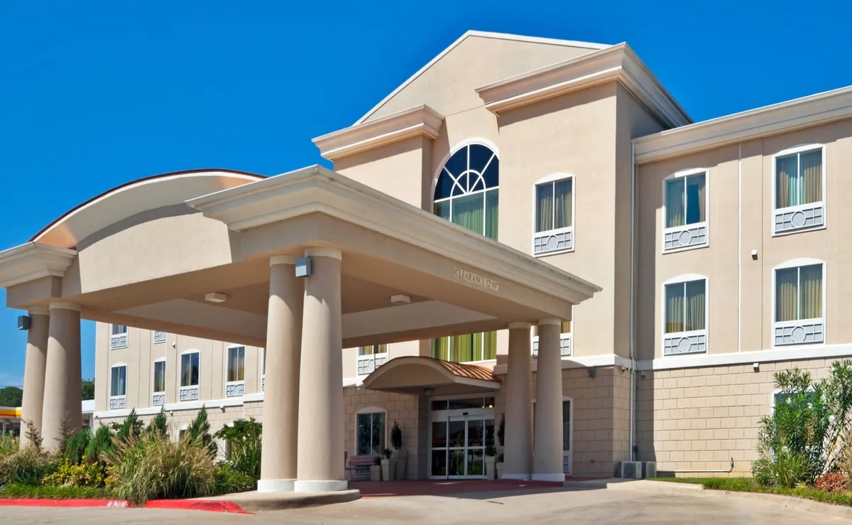 Holiday Inn Express & Suites Athens by IHG