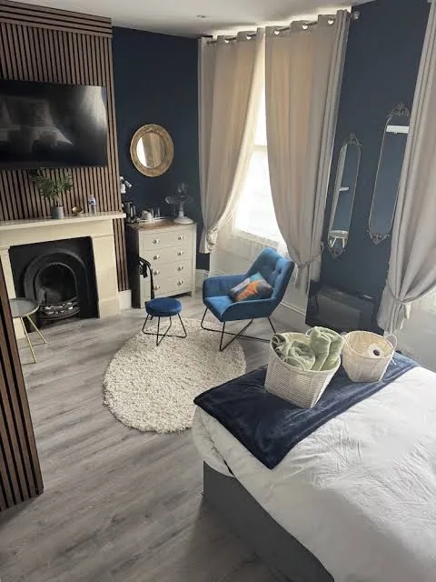 Aimi Residence