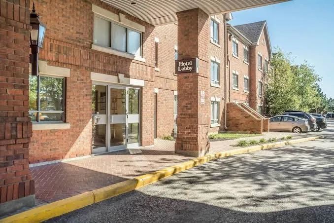 Comfort Suites