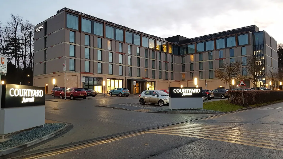 Courtyard by Marriott Edinburgh West