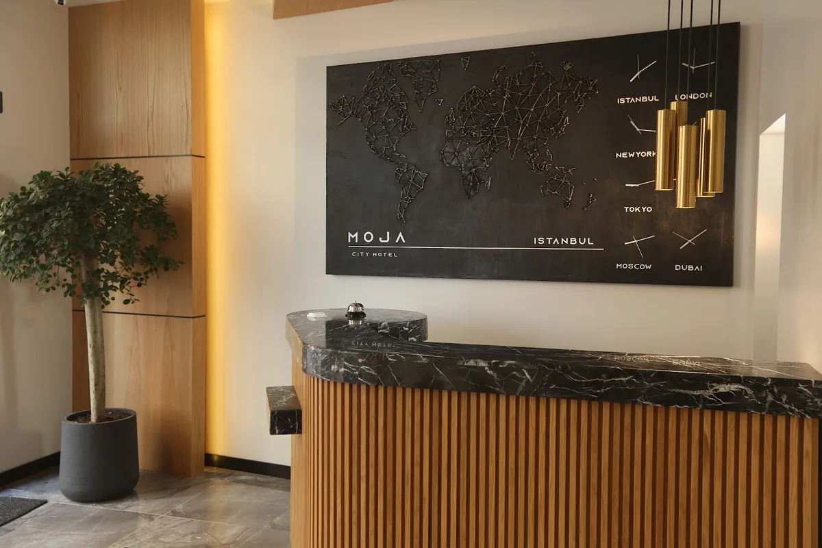 Moja City Hotel