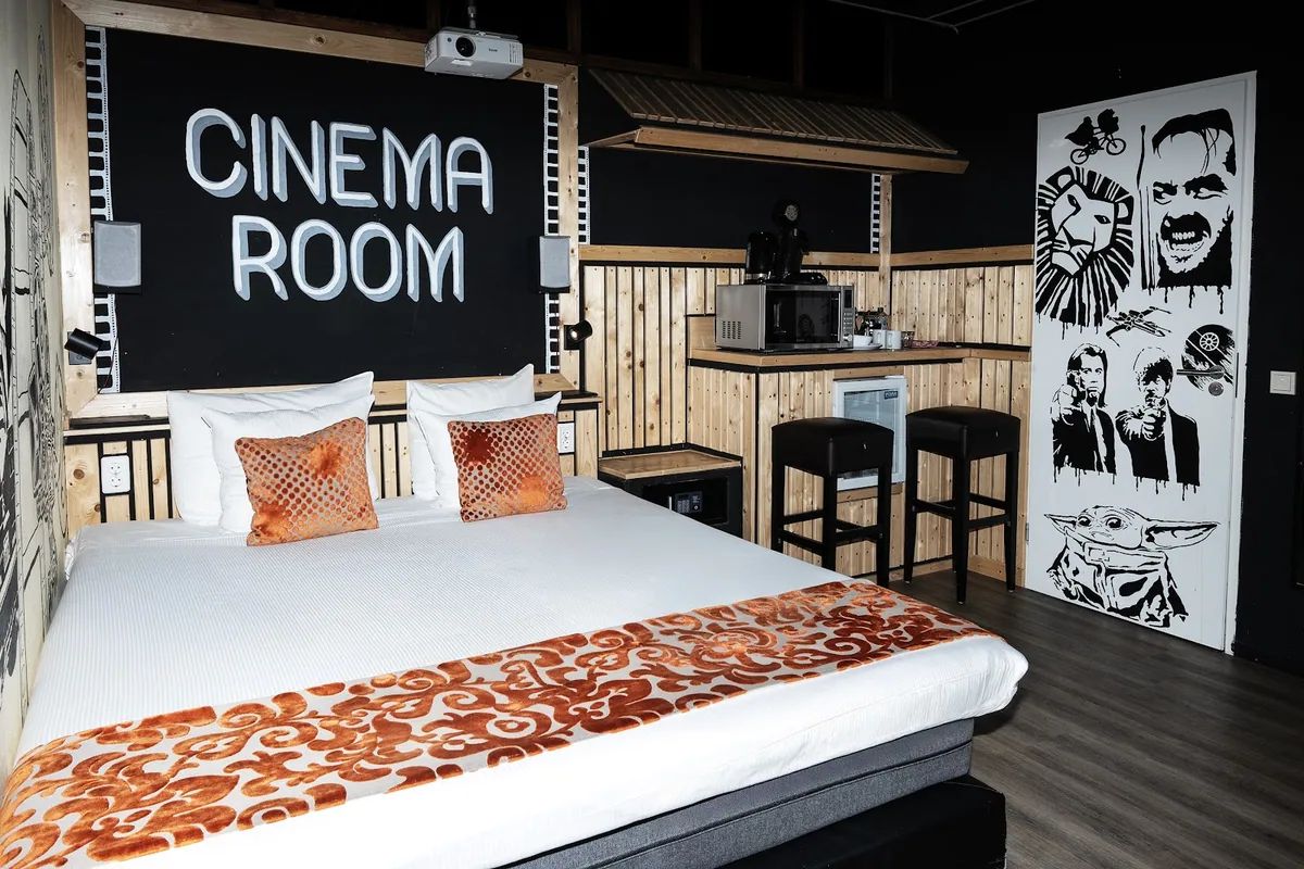 Amsterdam Teleport Hotel