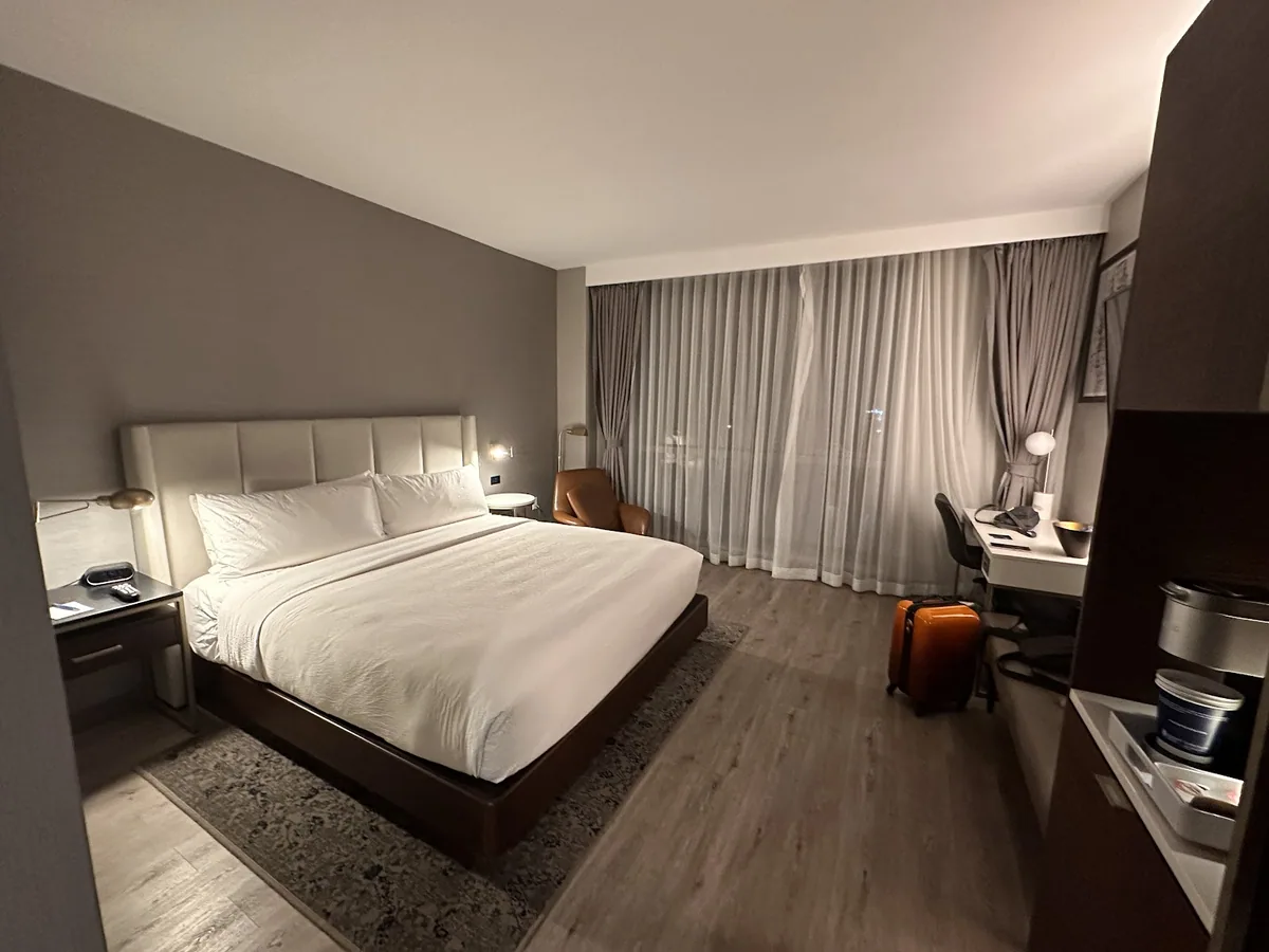 Four Points by Sheraton Flushing