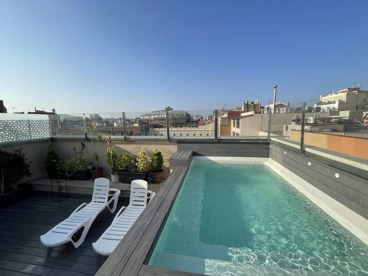 Sant Jordi Hostels Rock Palace